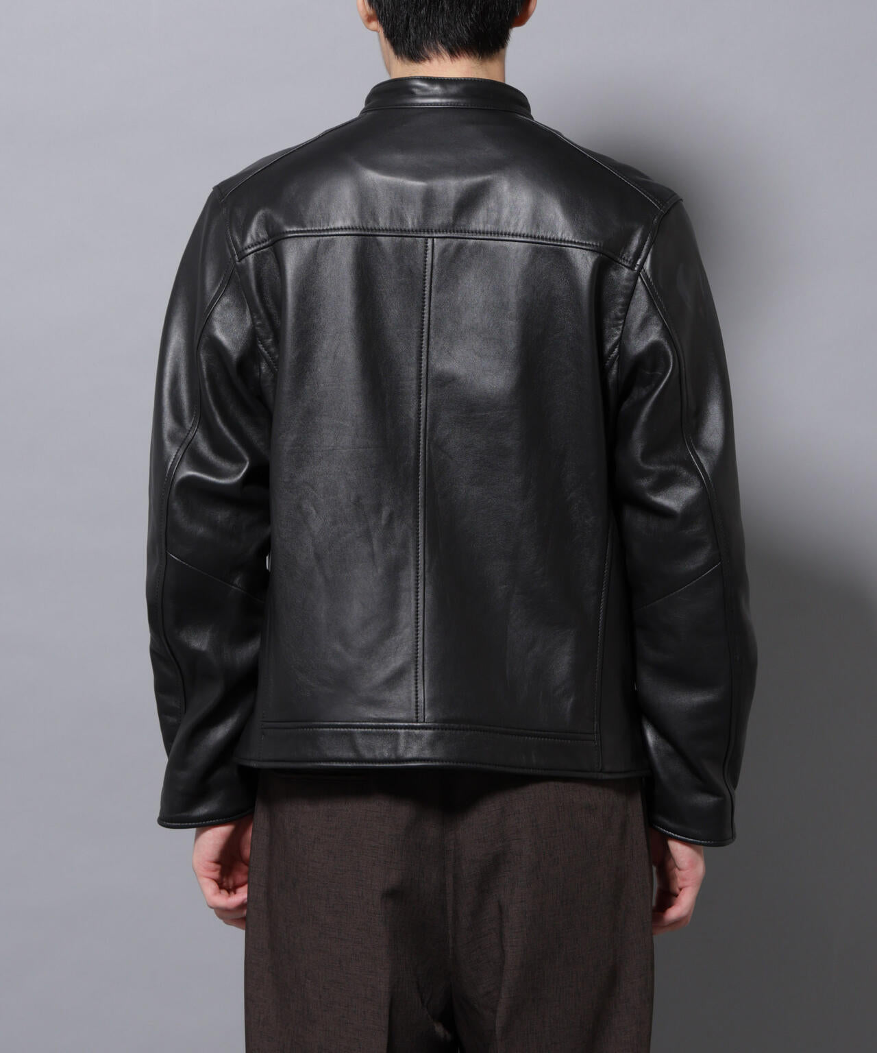 バンドカラーレザーシングルライダースジャケット